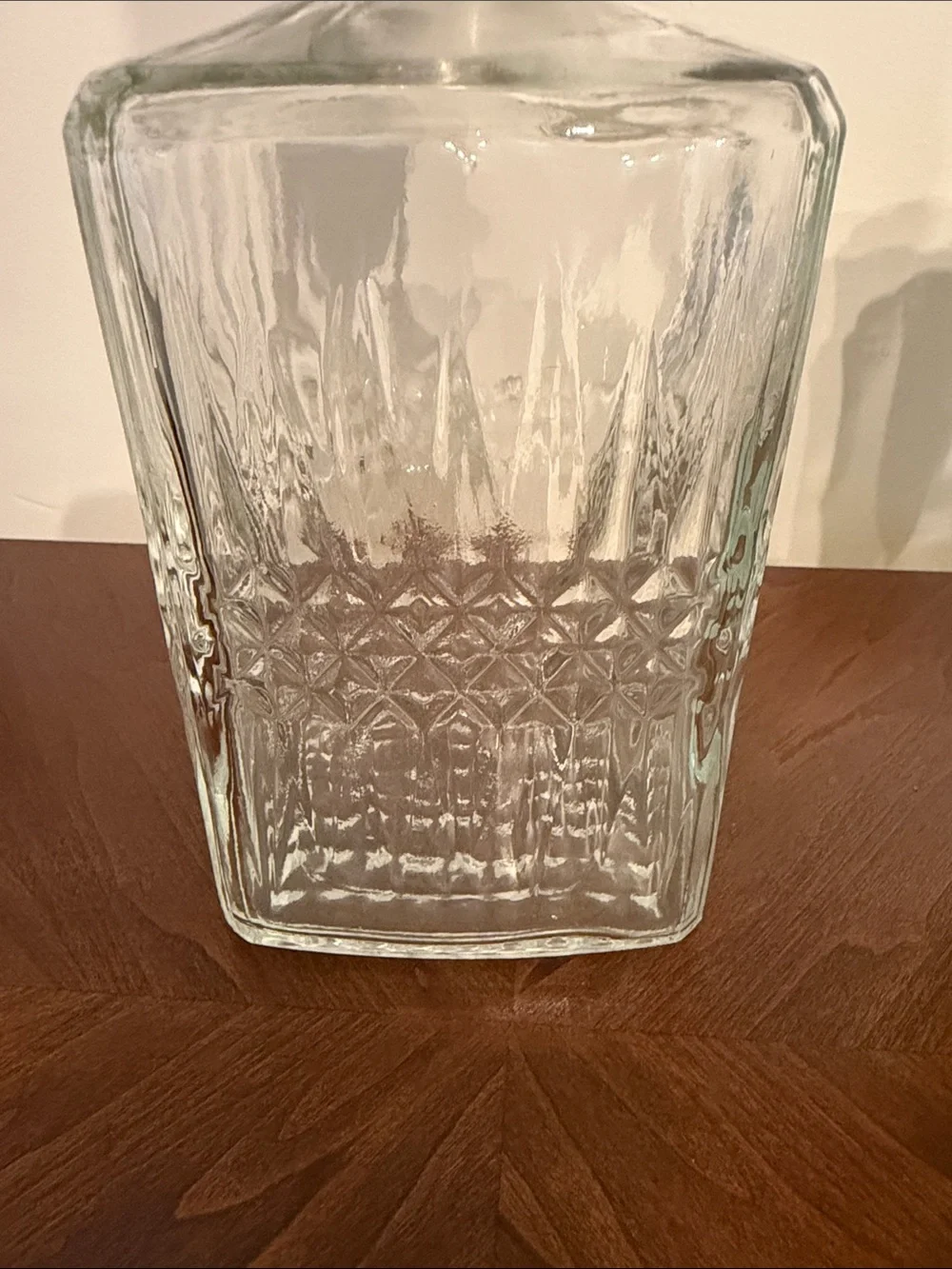 N/A clear glass